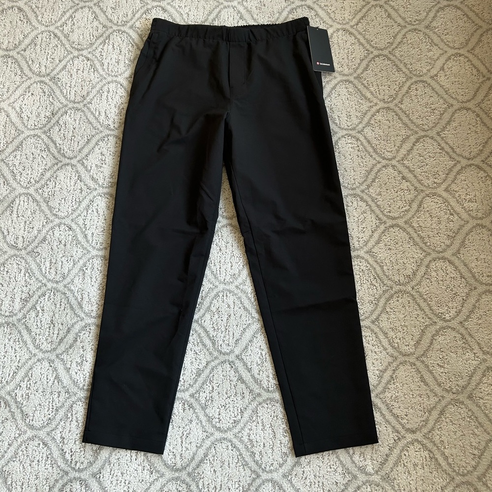 NEW Lululemon Men’s Trousers Large